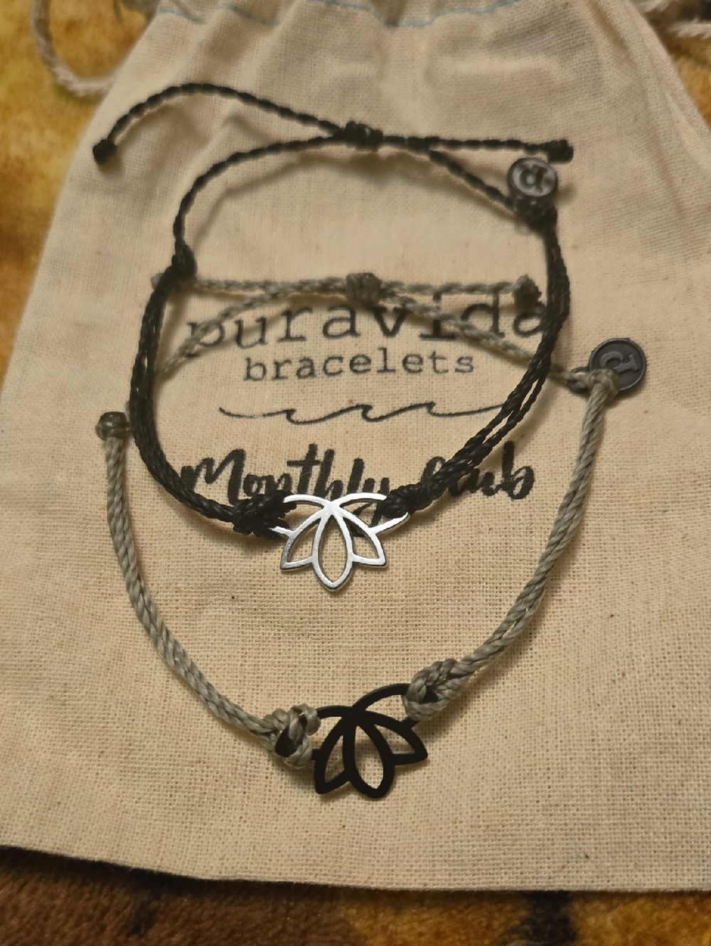 Pura Vida Lotus Charm Bracelet Set - Black and Gray